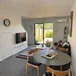 Cute Suite On Mohua
